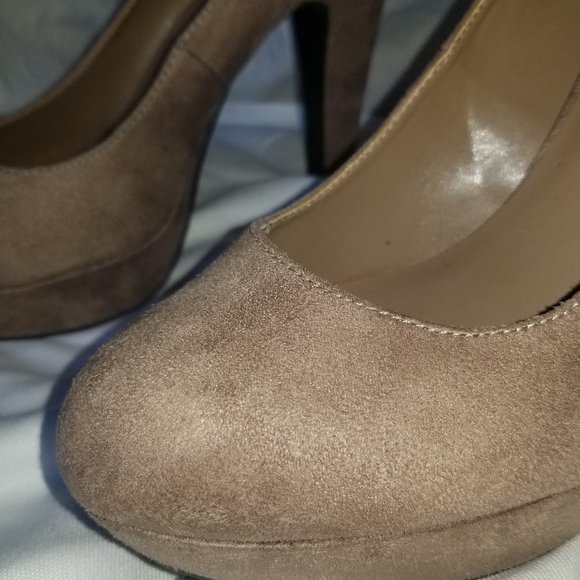 Taupe platform heels - Picture 2 of 5